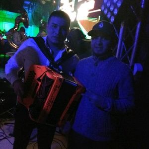 Meet your Posher, Gil